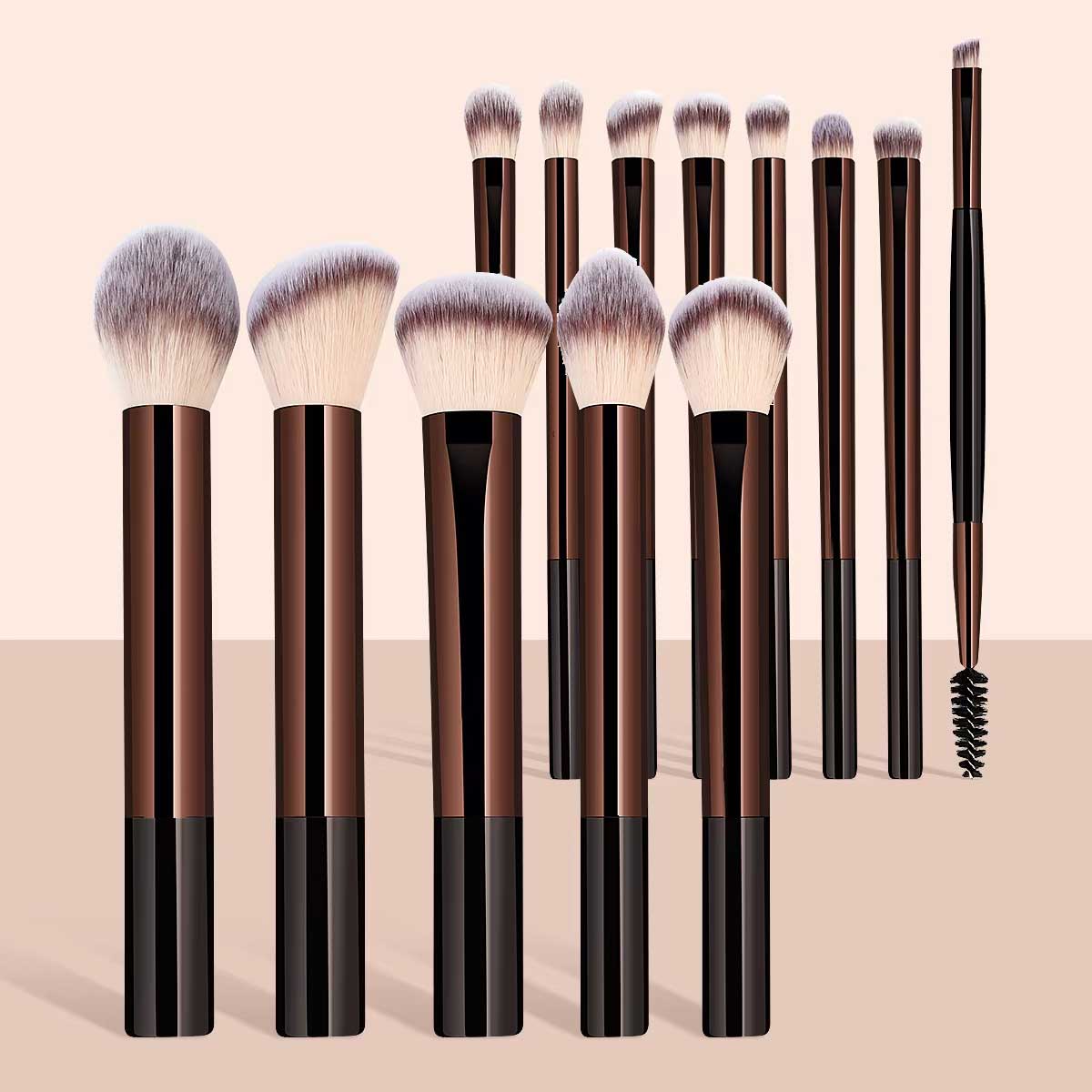 Huda Beauty Makeup Brush Set - Zestaw 13 pędzli do makijażu: pędzel