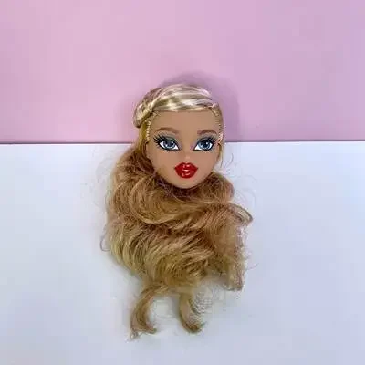 Piękna lalka do makijażu Bratz – Beauty Y Makeup recenzja i cena