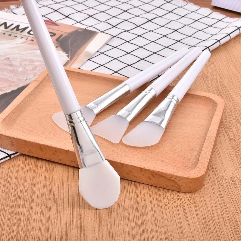1/4 szt. Silikonowy Zestaw Pęd – Huda Beauty Makeup Brush Set recenzja i cena